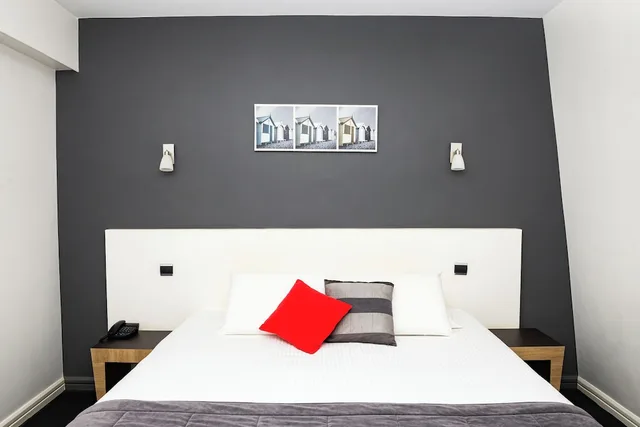 غرفة كلاسيكية بسرير كوين، Kyriad Prestige Les Sables D Olonne Plage Centre Des Congres 2/10