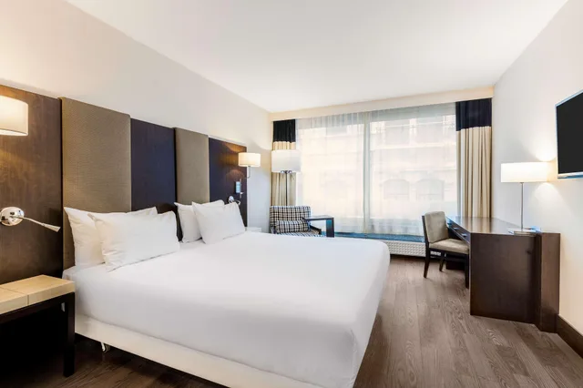 غرفة قياسية مفردة، Hotel NH Brussels Stephanie 4/10