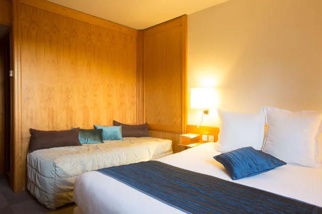 غرفة قياسية ثلاثية، Best Western Plus Hotel and SPA Le Schoenenbourg 1/7