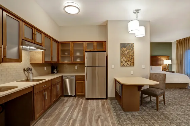جناح استوديو بسرير كوين لذوي الإعاقة، Staybridge Suites Overland Park - Kansas City S 3/3