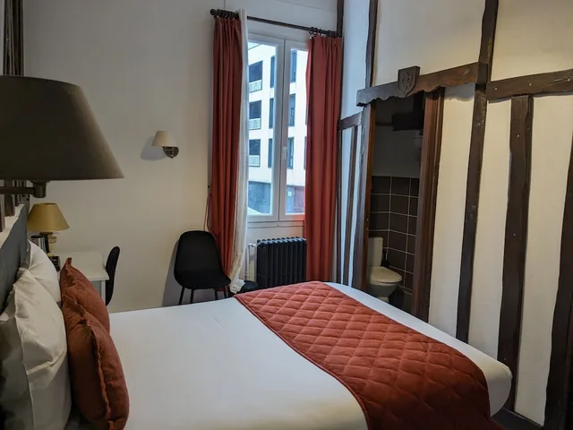 Comfort, Double Bed, Morand Hotel 2/10
