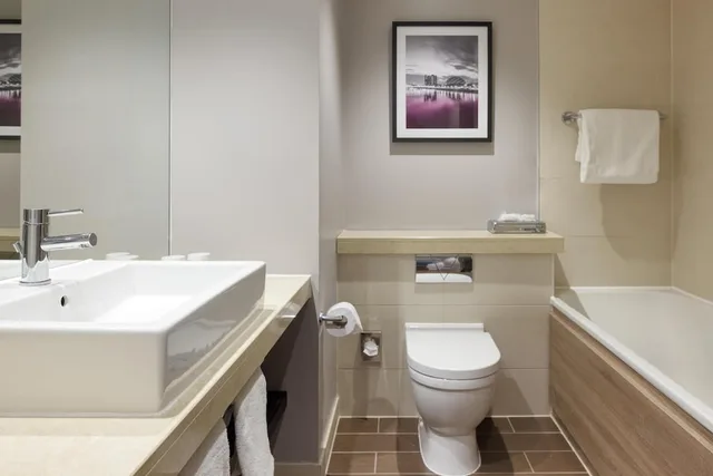 غرفة بسرير كينج، Doubletree By Hilton Glasgow Central 4/11