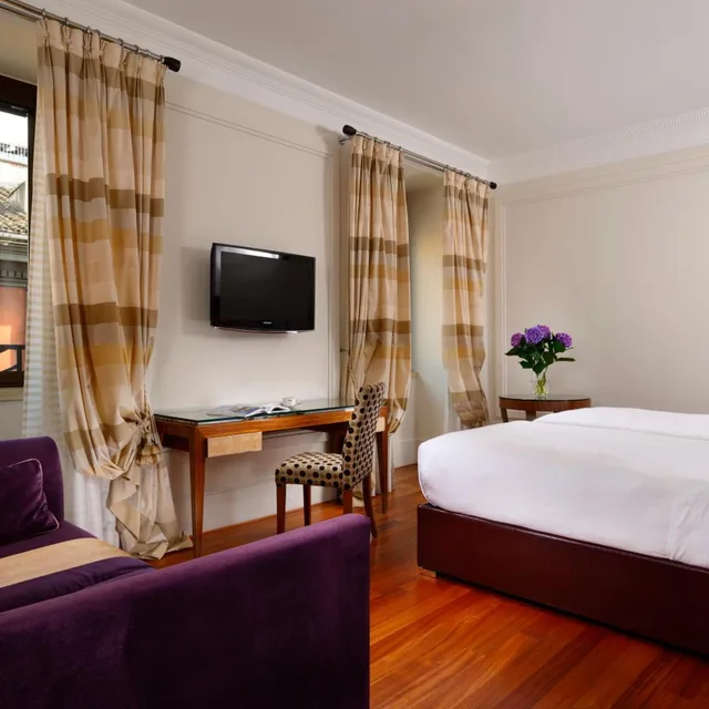 غرفة تنفيذية بسرير كينج، UNAHOTELS Deco Roma 3/7