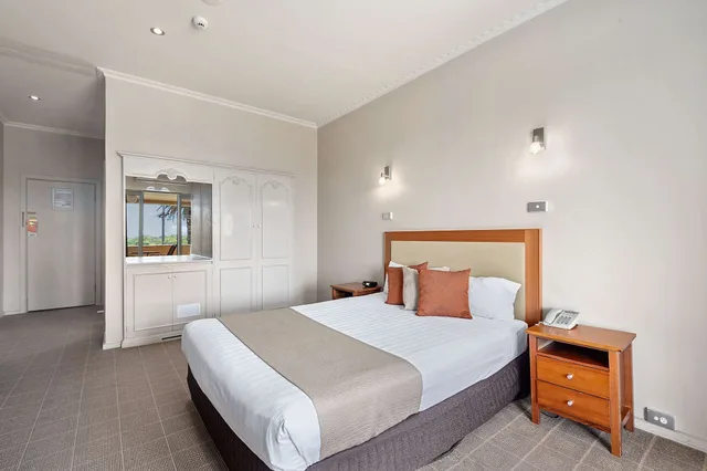 Spa, Superior, Queen Bed، Quality Hotel Mildura Grand 1/6