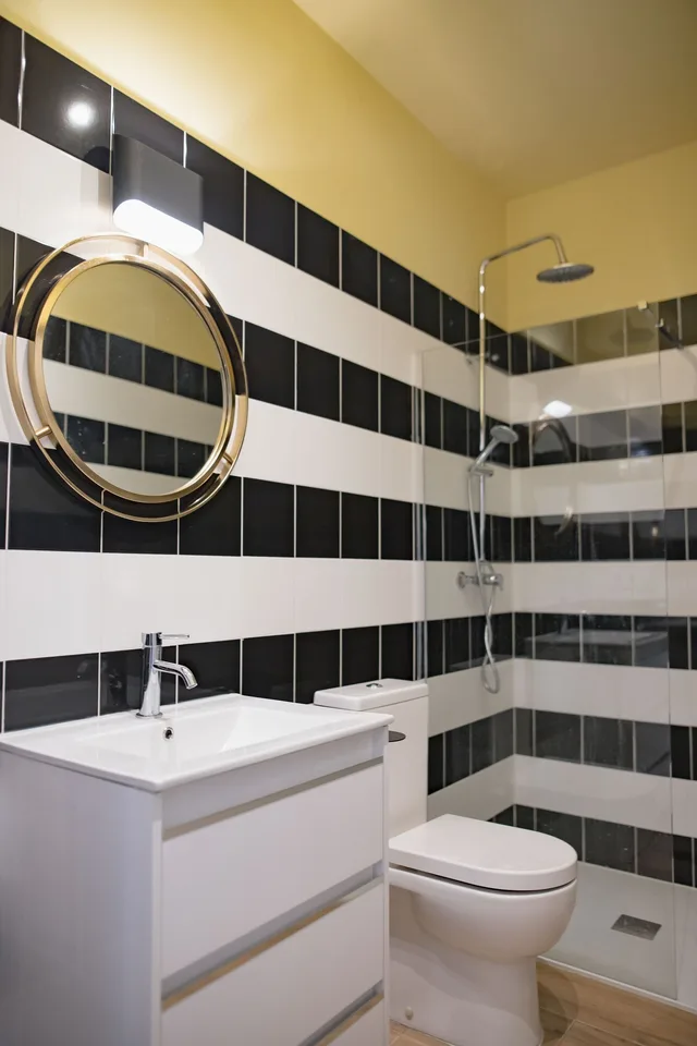 شقة بسريرين منفصلين وسرير كوين بشرفة بغرفتي نوم مع أريكة، Libere Valencia Abastos Apartaments 4/5