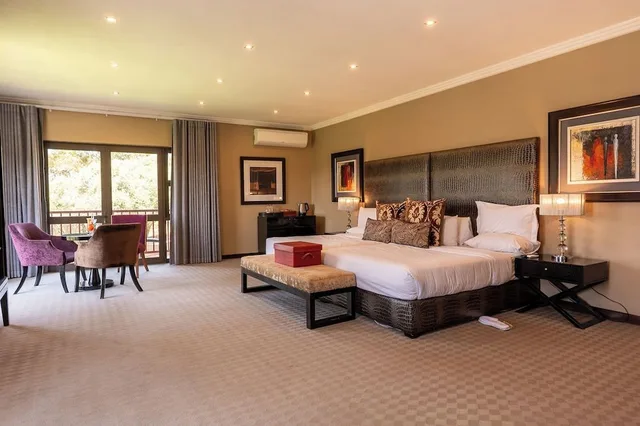 Deluxe, 2 King Beds, Lake View, St Andrews Signature Hotel Spa 3/10