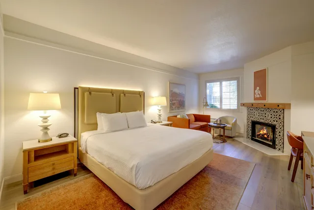 غرفة ركنية بسرير كينج، Sonoma Valley Inn, Tapestry Collection by Hilton 1/3