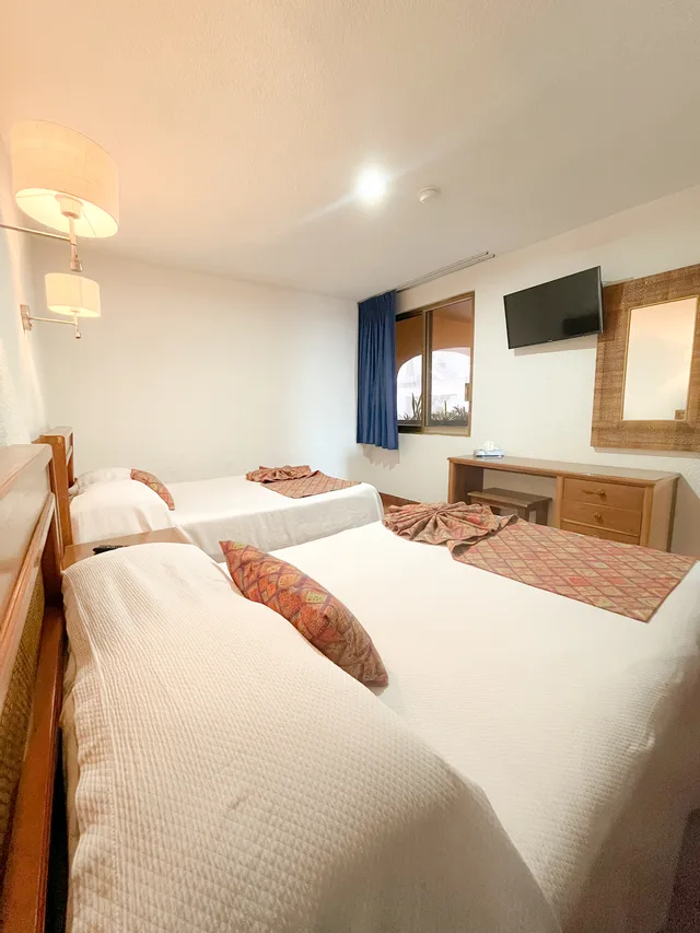 2 Bedrooms, Master, Suite، Costa De Oro Beach Hotel 1/2