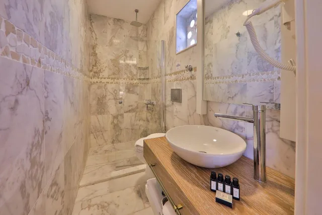 غرفة كومفورت بإطلالة على البحر، Kalkan Saray Suites Hotel 7/8