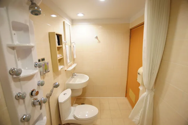 غرفة كومفورت رباعية بسريرين مزدوجين، Kindness Hotel Min Sheng 5/6