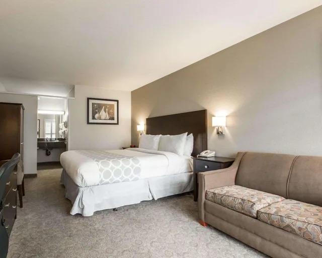Room, Double Bed, Rodeway Inn Convention Center 1/2