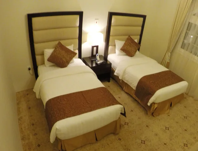 فيلا بسرير كينج وسريرين فرديين بـ3 غرف نوم، منتجع واحة ميرال الطائف(Meral Oasis Resort Taif) 6/7