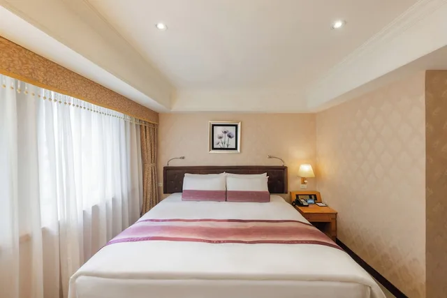 غرفة بسرير مزدوج، Cosmos Hotel Taipei 1/6