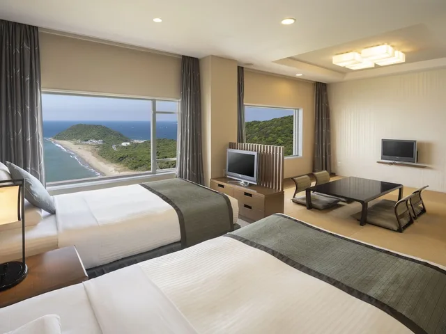 غرفة يابانية غربية ديلوكس بسريرين منفصلين وفرشتي فوتون، Irago Ocean Resort 1/2
