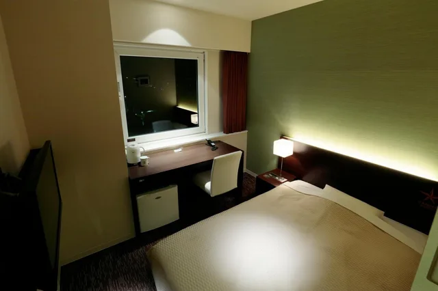 غرفة قياسية بسرير مزدوج للمدخنين، Candeo Hotels Kikuyo 8/10