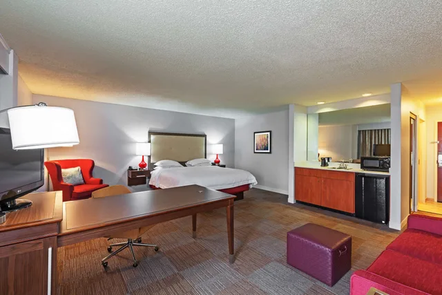 جناح استوديو بسرير كينج، Hampton Inn Oklahoma City-Northwest 3/4