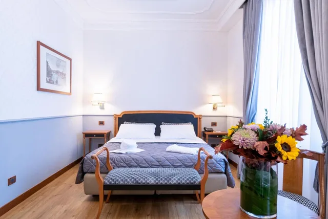 Junior Suite, Strozzi Palace Hotel 3/10