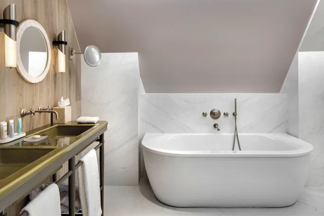 Junior Suite, Deluxe, Le Demeure Montaigne 3/3