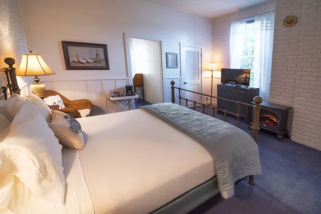 Gilbert, Suite, Queen Bed، The Gilbert Inn 1/6