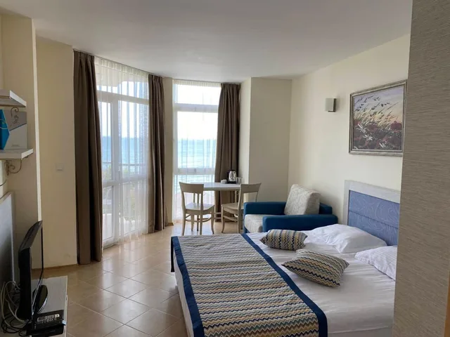 استوديو بإطلالة على البحر بشرفة في المبنى الرئيسي، Royal Bay Resort 1/6