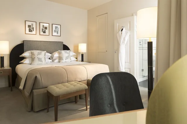 غرفة تنفيذية بسرير كوين، Le Tsuba Hotel 1/1