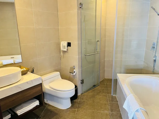 جناح بإطلالة على البحر بشرفة، Sonaga Beach Resort & Villas Phu Quoc 2/3
