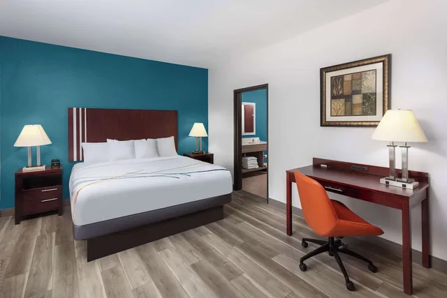 غرفة بسرير كينج، La Quinta Inn And Suites By Wyndham Woodward 3/9