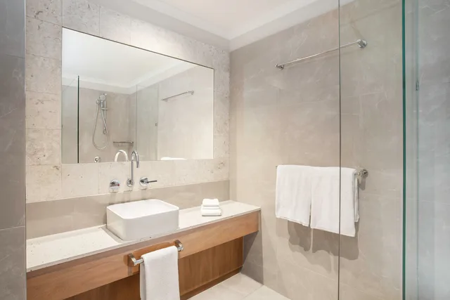 2 Bedrooms, Dual Key، Mantra Heritage Port Douglas 2/2