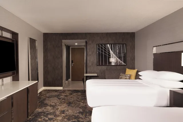 غرفة بسريرين مزدوجين، Dallas Fort Worth Airport Marriott 1/5