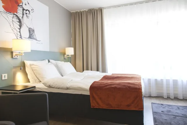 غرفة بسرير كوين، Scandic Rosendahl 1/3