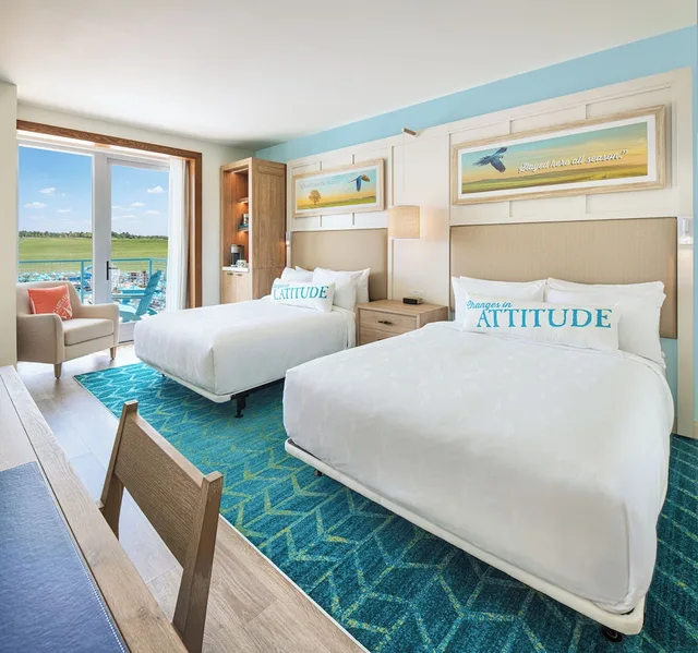 غرفة ديلوكس بسريرين كوين بشرفة لذوي الإعاقة، Margaritaville Hotel Kansas City 1/3