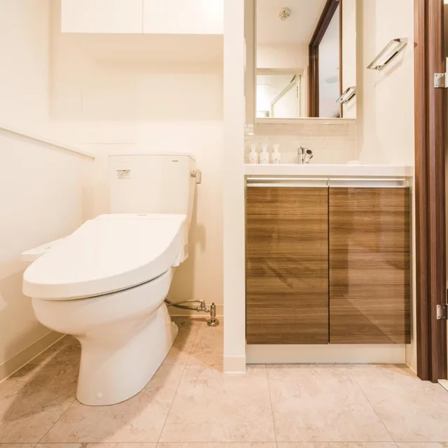 غرفة بسريرين منفصلين وسرير بطابقين، Hotel Axas Nihonbashi 8/10