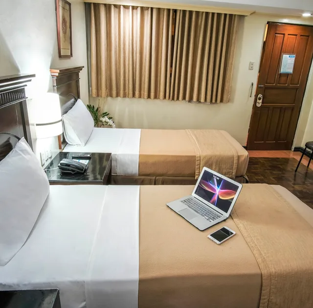 غرفة ديلوكس بسريرين منفصلين، Fersal Hotel P Tuazon Cubao 5/8