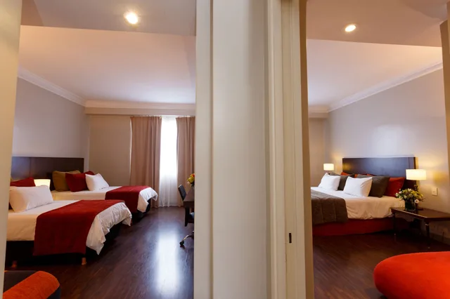 غرفة قياسية رباعية بسرير كوين وسريرين منفصلين، 1253 Recoleta Small Hotel 8/10