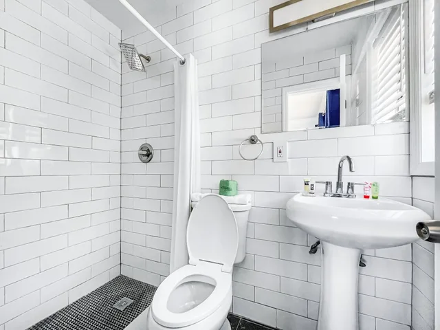 استوديو بسرير كوين، Neptune Oceanfront Rentals 7/9