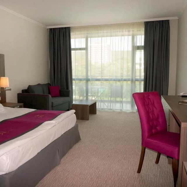 Room, Double or Twin Bed, Park View, Balcony, Marina Grand Beach 1/7