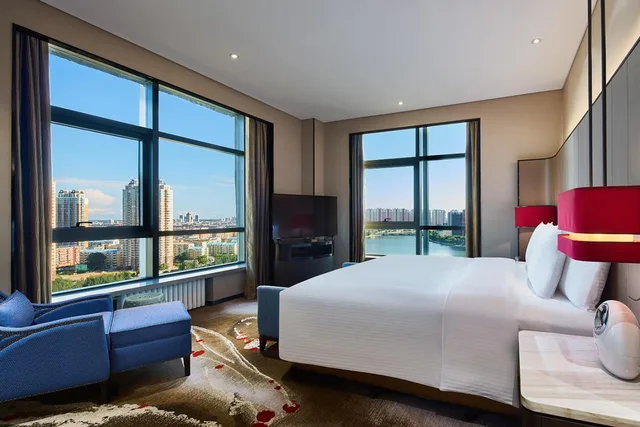 غرفة سوبيريور بسرير كينج، Wanda Realm Qiqihar 1/4