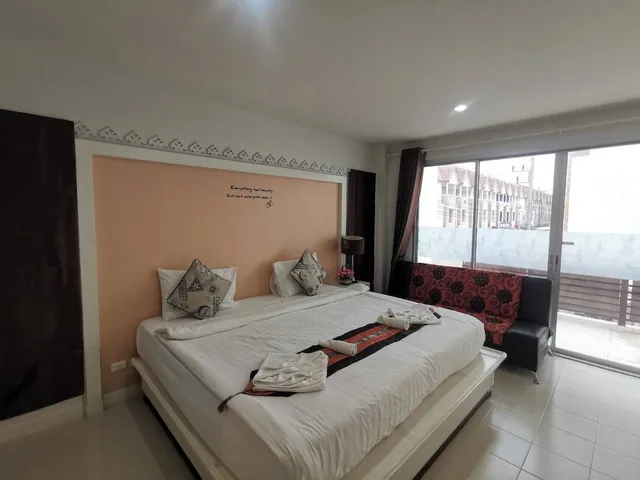 Star, Deluxe, Queen Bed، Phuket Racha At Kata 2/3