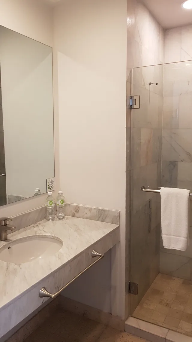 غرفة قياسية مزدوجة مزدوجة، Sr Hotel 4/6