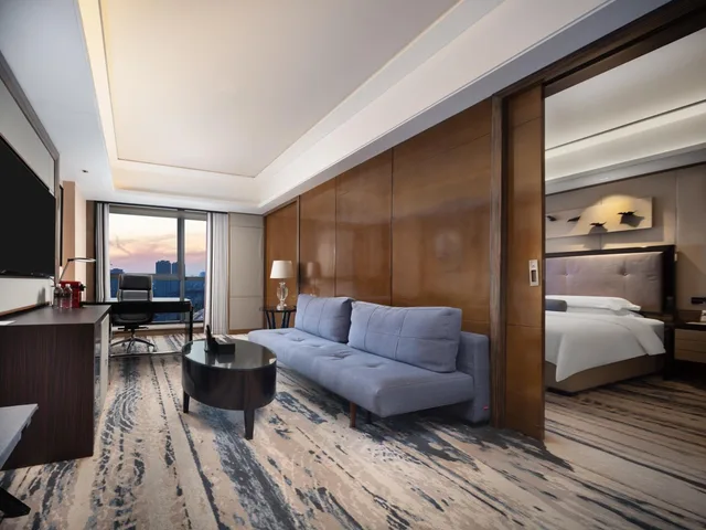 جناح عائلي ديلوكس بسرير كينج، Pullman Shanghai Jing An 2/10