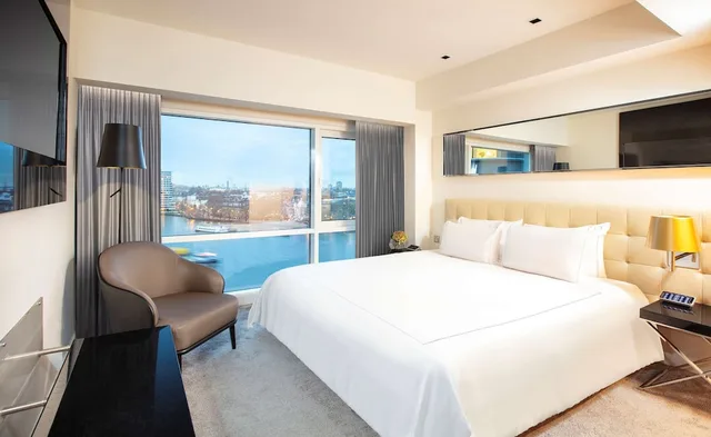 جناح بسرير كينج بغرفة نوم واحدة بمطبخ صغير، Park Plaza London Riverbank 1/2