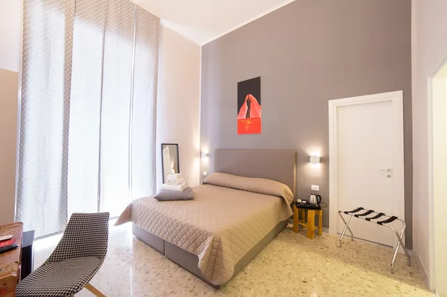 Deluxe Double Room, 1 King Bed, Balcony, P.C. Boutique H. 3/7