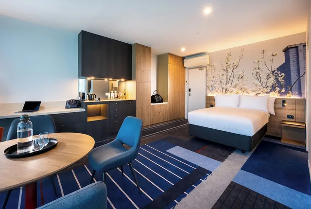 غرفة ديلوكس بسريرين مزدوجين، Novotel Melbourne Preston 3/7