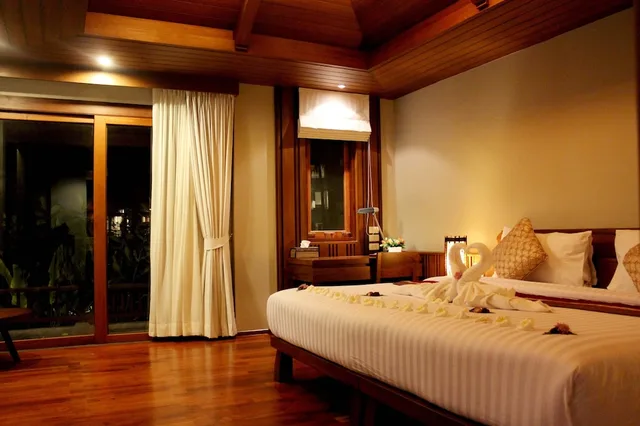 فيلا بسرير كينج، MAEHAAD BAY RESORT 1/3