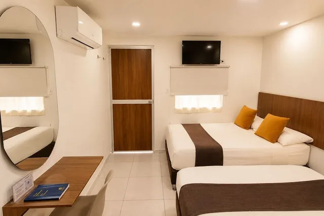 غرفة قياسية رباعية بسرير مزدوج وسرير فردي، Hotel Helenas 4/10