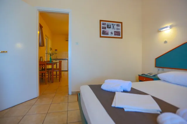 1 Bedroom, Apartment, Double and Twin Beds, Filoxenia Hotel Apartments 2/2