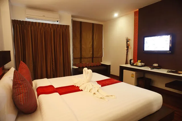 غرفة سوبيريور بسرير مزدوج، Suvarnabhumi Suite 5/7