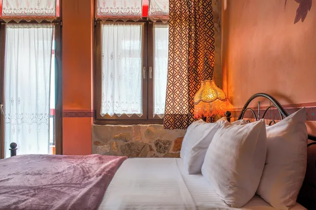 Room, Double Bed, Street View، Guesthouse Monastiri 2/7