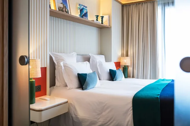 Ocean, Standard, Twin Beds، Hotel Le Cafe de Paris 2/3
