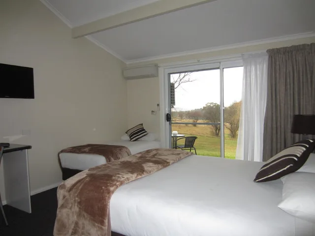 غرفة ديلوكس بسرير كوين وسرير فردي، Moore Park Inn 2/4